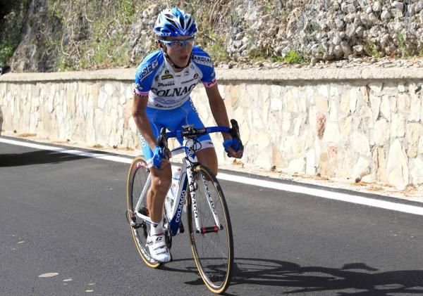 Domenico Pozzovivo (Colnago-CSF Inox) alone at the front of the race.