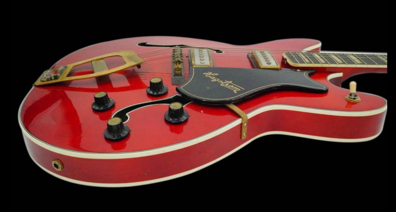 The Hagstrom Viking II played onstage by Elvis Presley