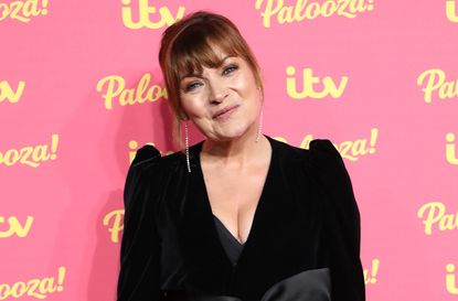 Lorraine Kelly fans beg strictly come dancing