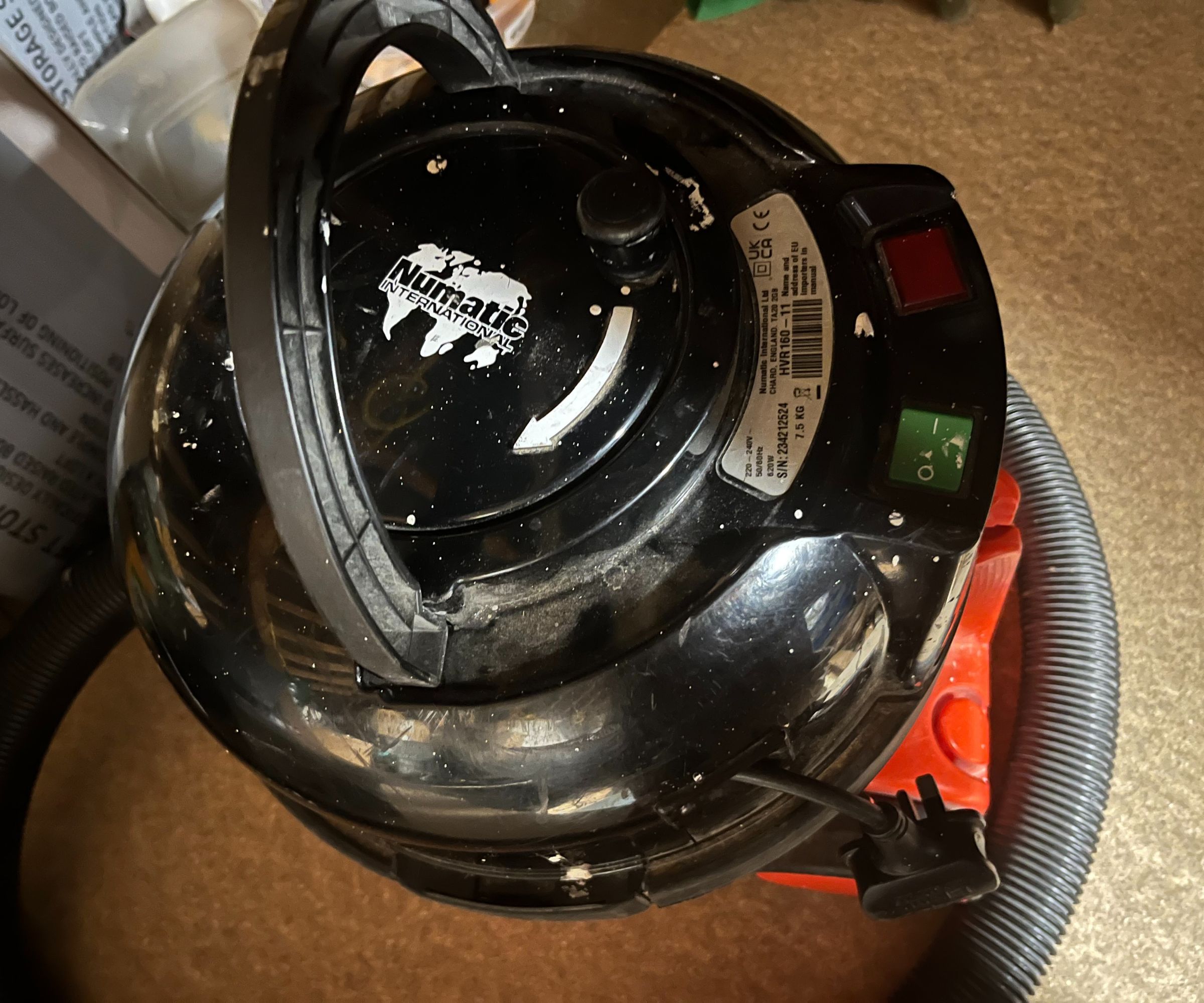 Henry HVR160 control panel and plug