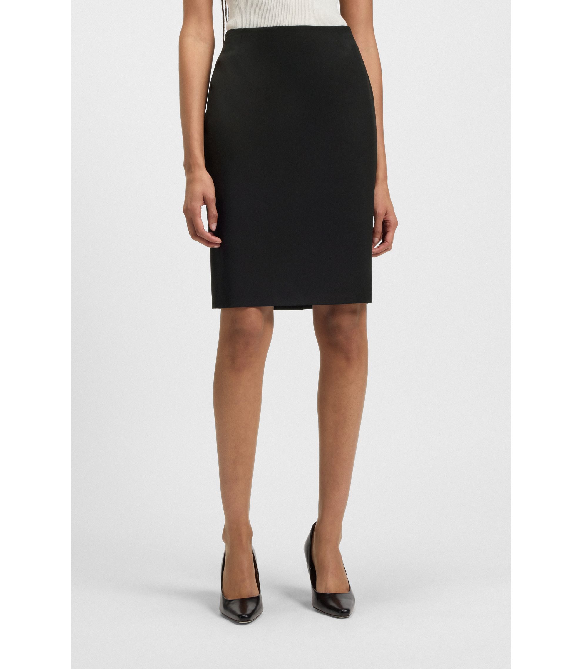 Slim-Fit Pencil Skirt in Italian-Made Virgin Wool