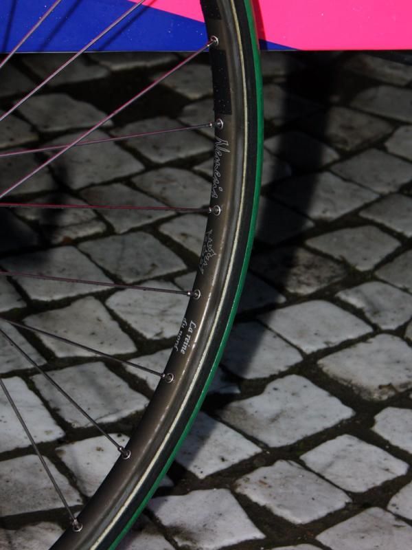 And as if their prevalence among the pro teams wasn't enough, Ambrosio sees fit to remind you right on the rim itself.