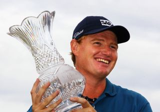 A first-round 60 helped Ernie Els secure the 2004 Heineken Classic at Royal Melbourne