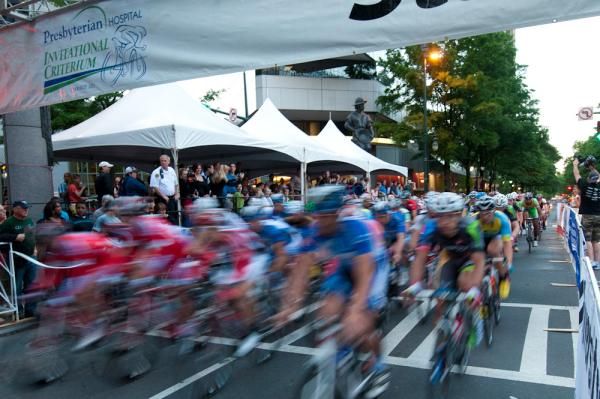 The men start fast.