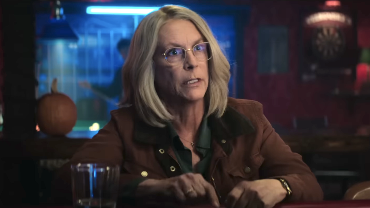 jamie lee curtis in halloween ends