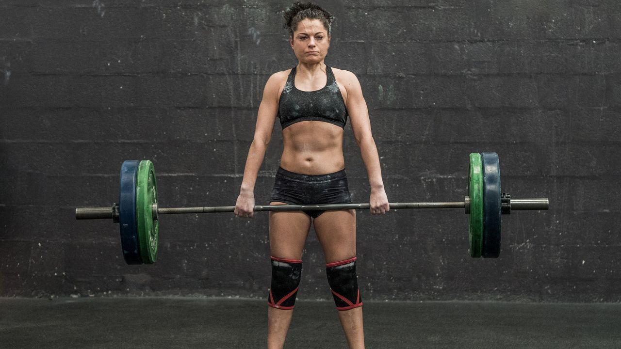 heavier-deadlifts-GettyImages-1249735796