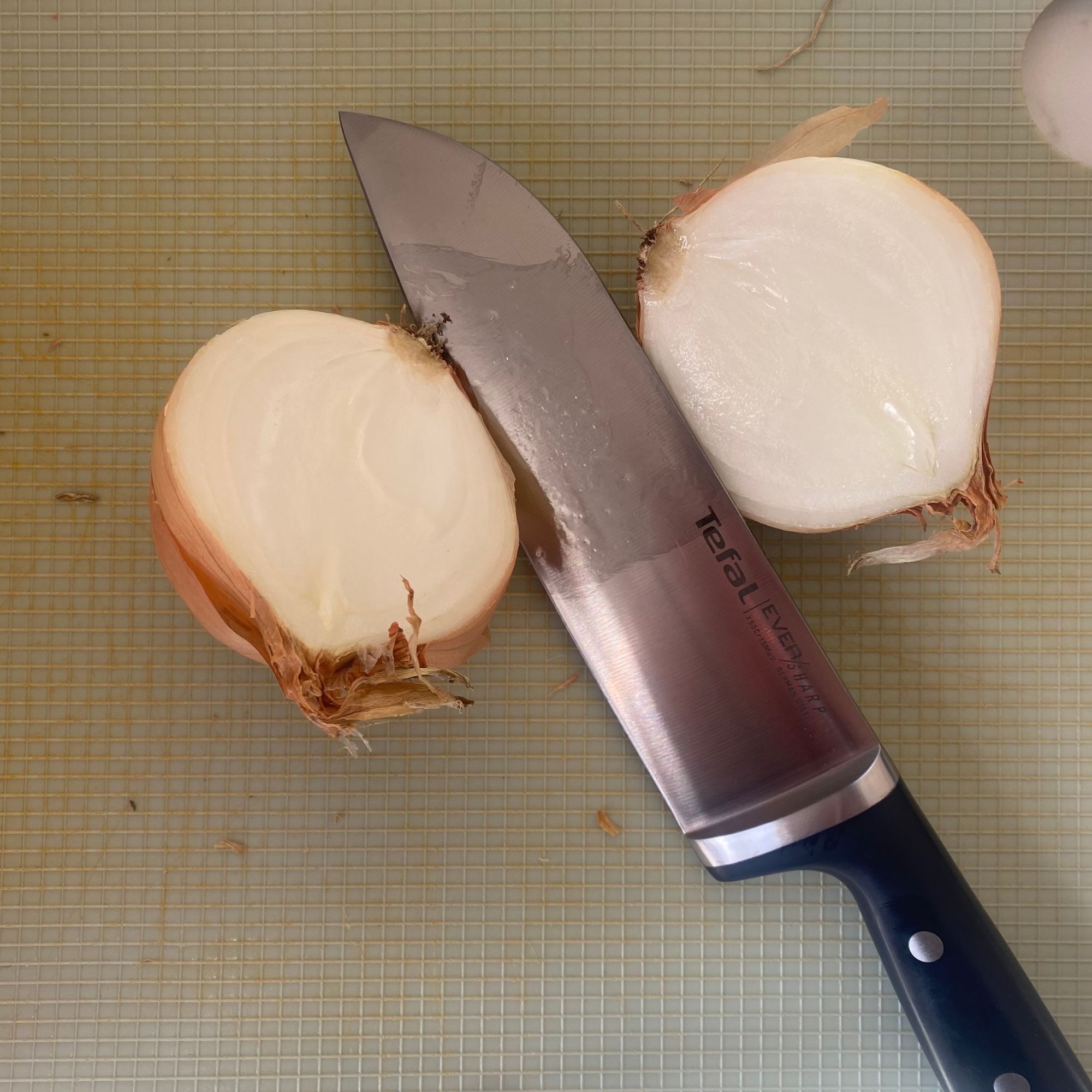 Tefal&#039;s self sharpening knife set