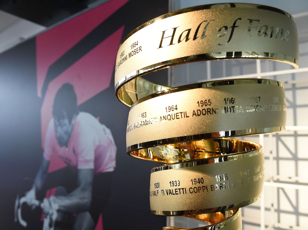 Francesco Moser inducted to the Giro d'Italia hall of fame