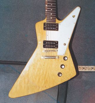 Super Distortion pickups in a vintage Gibson Explorer guitar