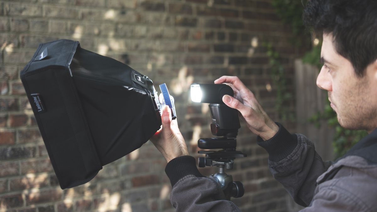 Don T Ditch The Flash 5 Reasons To Use Flash Not Led Lights For Your Photography Digital Don T Ditch The Flash 5 Reasons To Use Flash Not Led Lights For Your Photography Digital