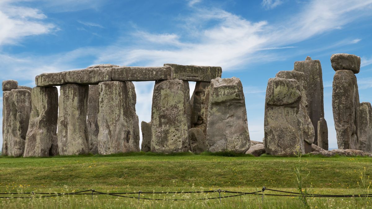 Stonehenge, Salisbury Plain, Wiltshire, UK.