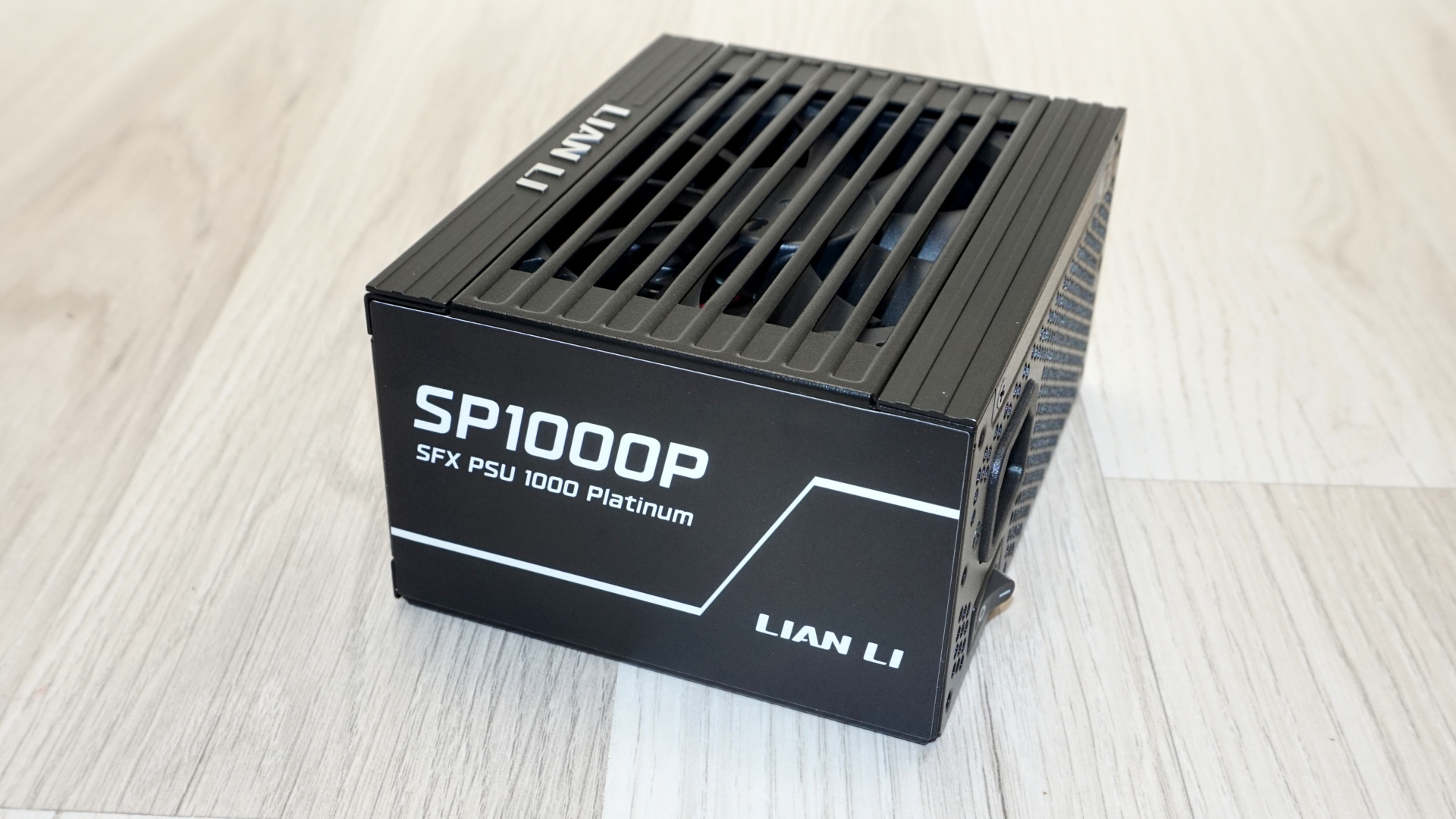 Lian Li SP1000P SFX PSU