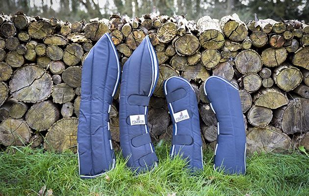 Eskadron Pro Traveller Travel Boots review
