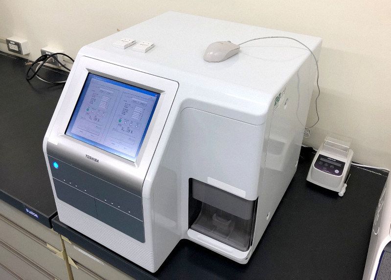 New machine detects 13 types of cancer with a single drop of blood ...