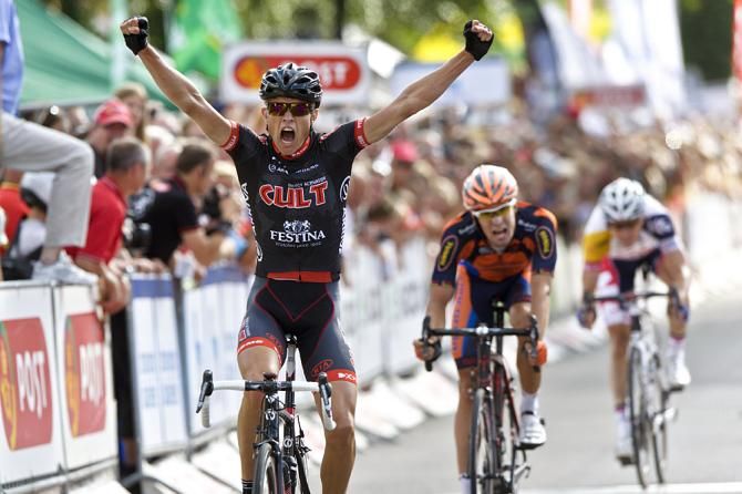 Magnus Cort Nielsen wins ahead of Nikola Aistrup (Team Concordia Forsikring-Riwal)