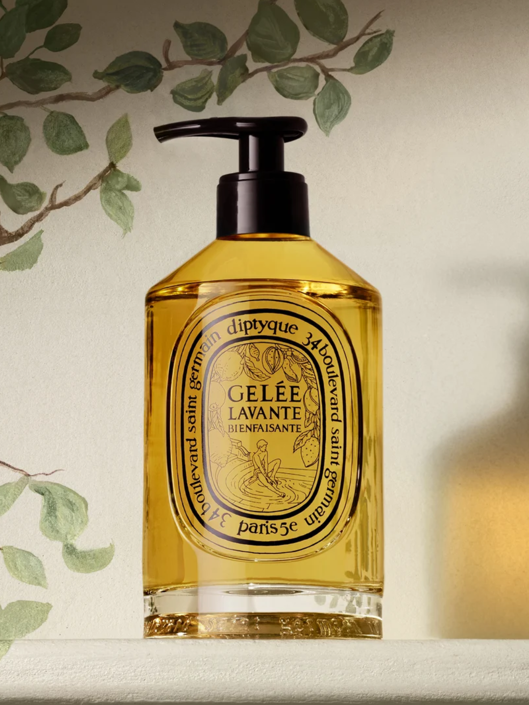 A nurturing cleansing gel from Diptyque