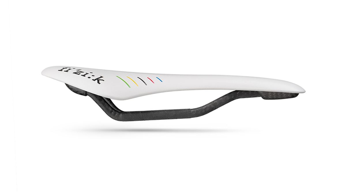 The saddle features all-carbon rails