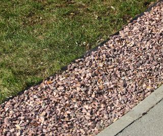 Gravel as drainage solution with grass