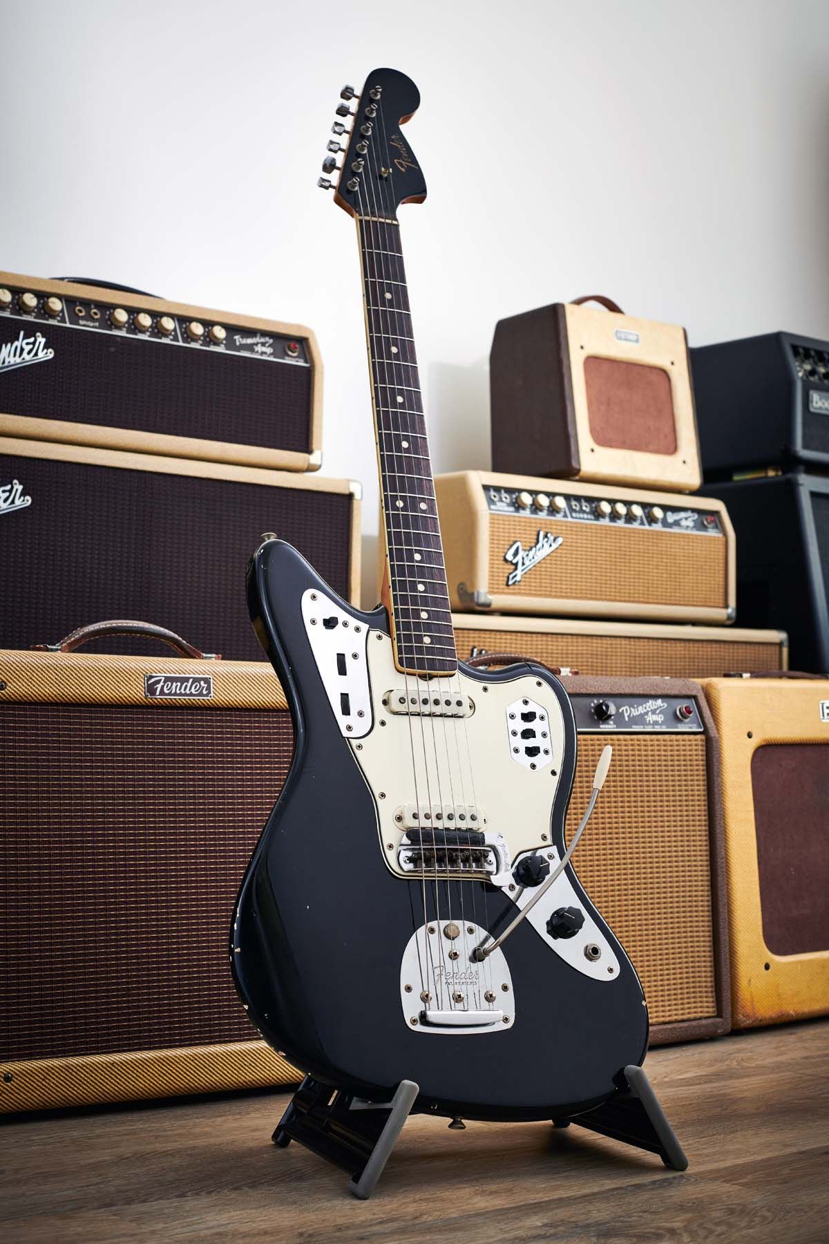 This 1965 Fender Jaguar in Black custom colour fi nish features the single-bound/dotinlay fretboard design introduced that year.
