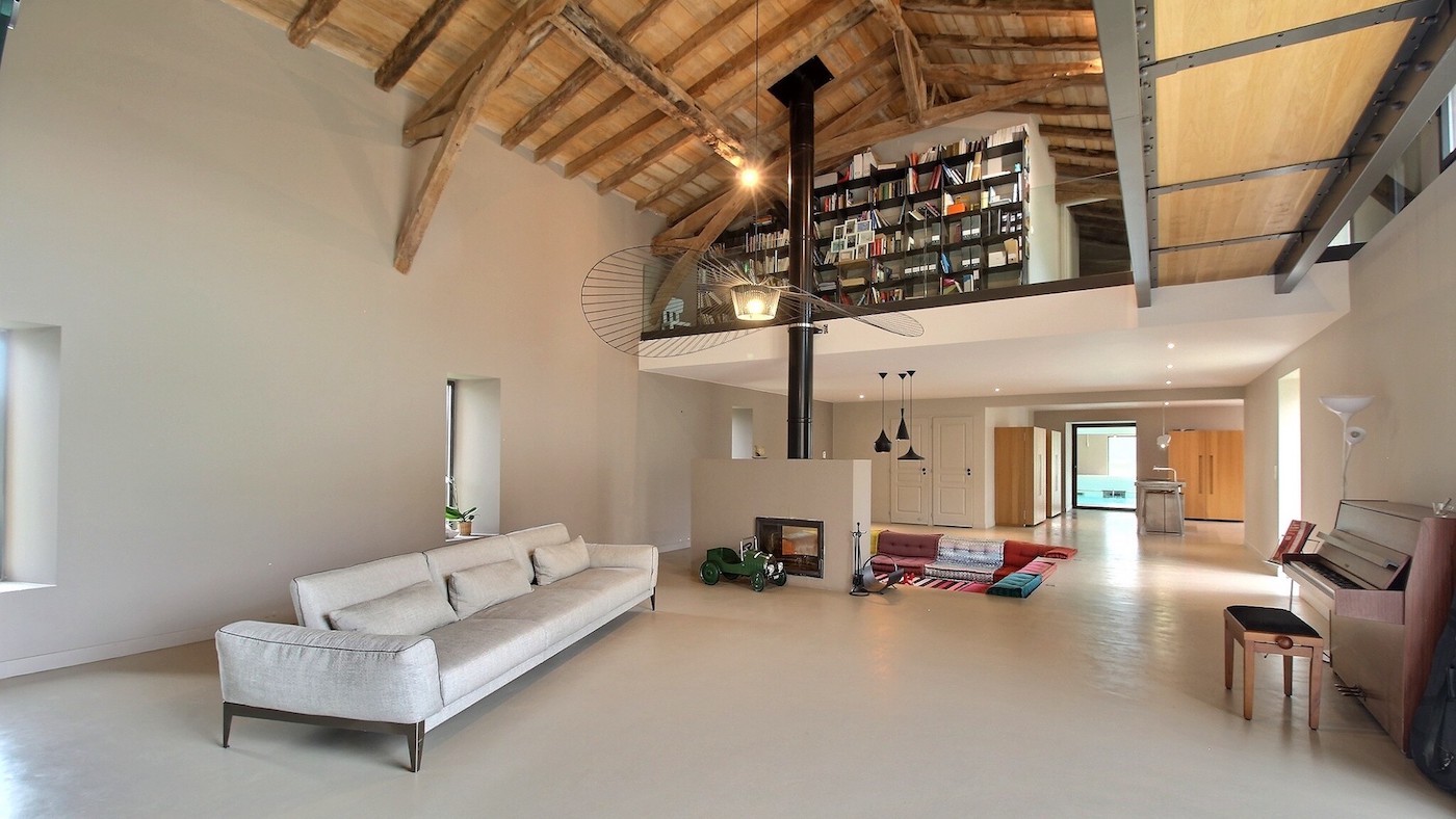 spacious open plan reception room