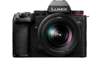 Panasonic Lumix S5 II + 18-40mm