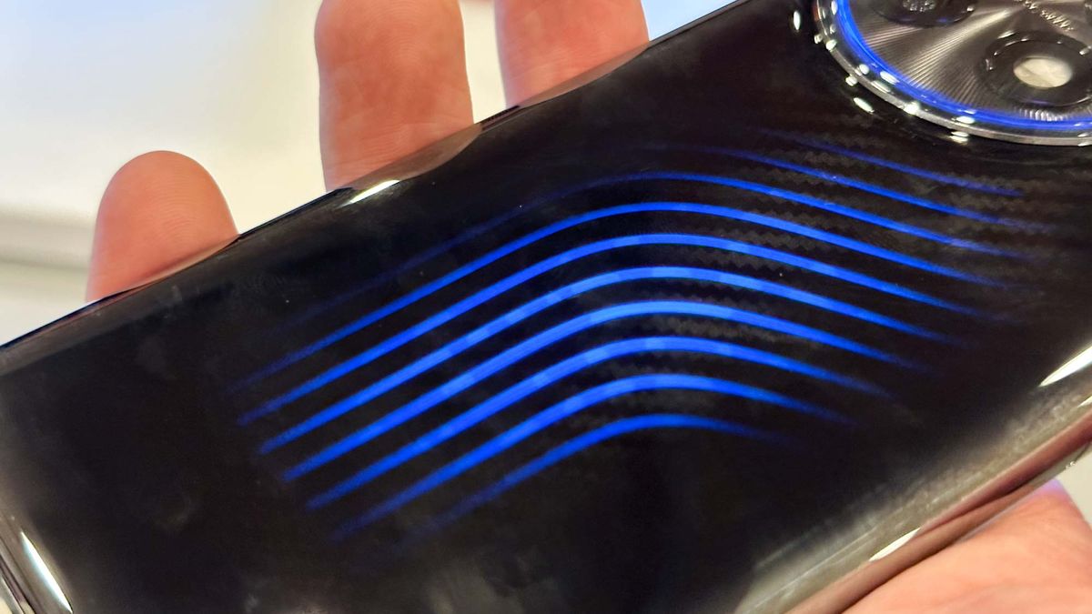 OnePlus 11 Concept is the world's first liquidcooled phone Tom's Guide