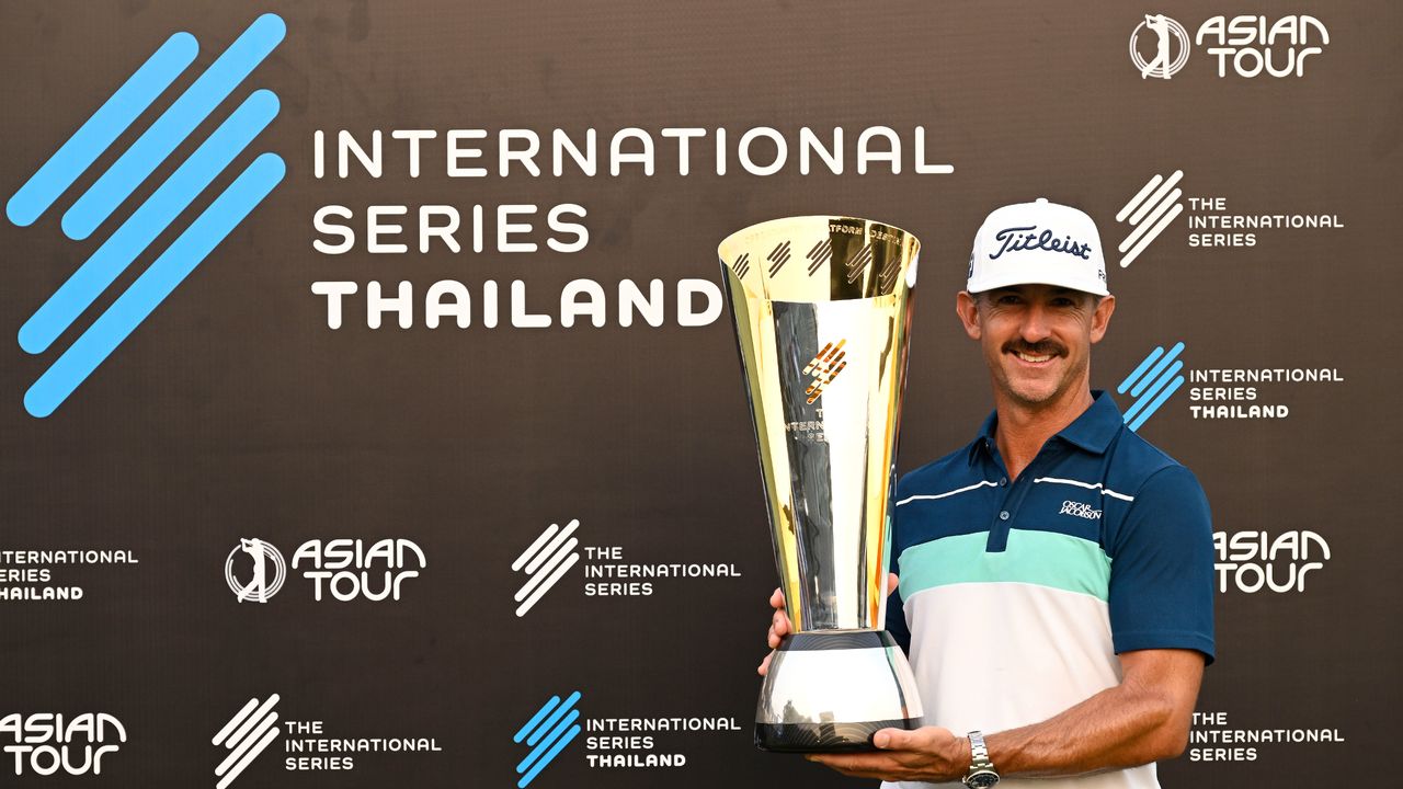 Wade Ormsby with the trophy after winning the Asian Tour&#039;s International Series Thailand