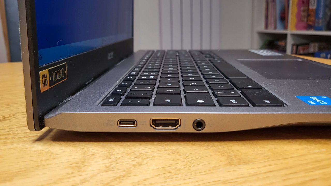 Acer Chromebook 515 on a wooden desk