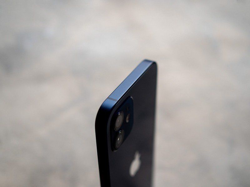 iPhone 12