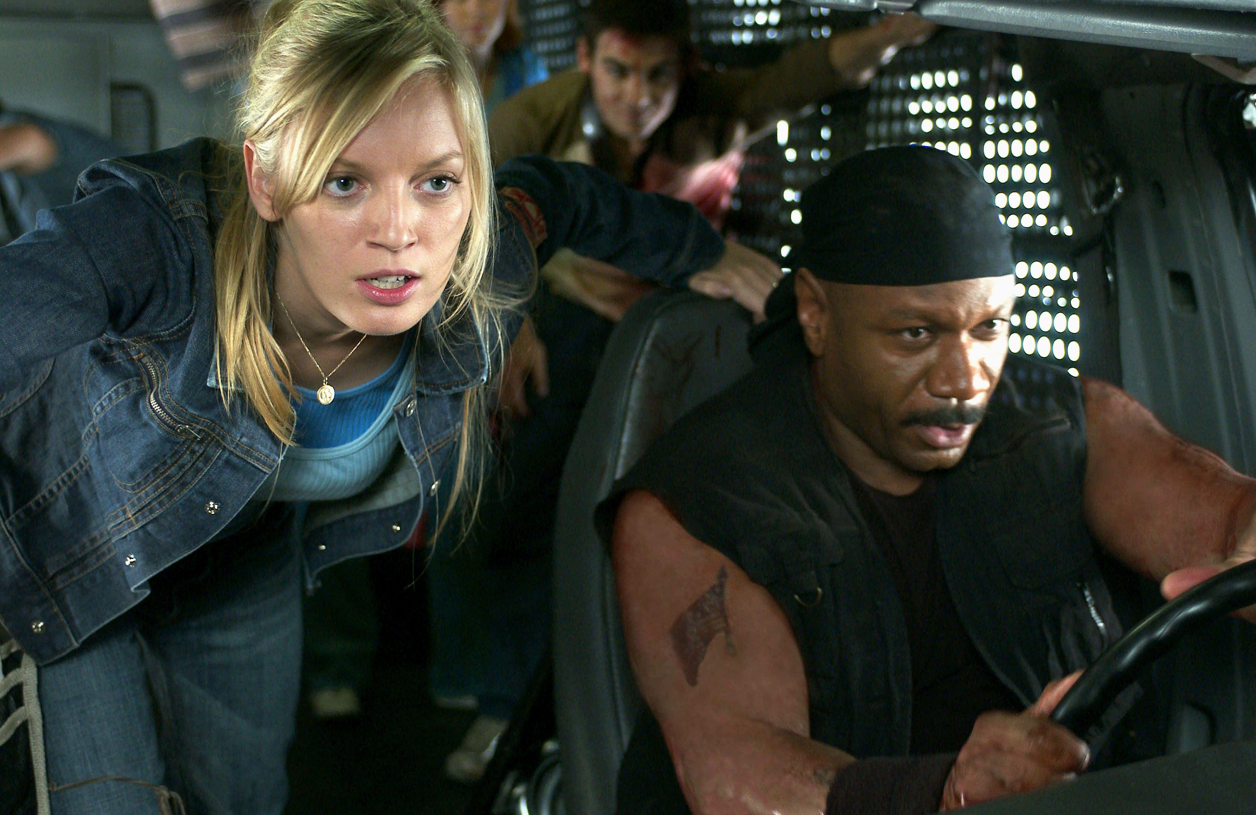 (L, R) Sarah Polley as Ana and Ving Rhames as Sergeant Kenneth Hall in Dawn of the Dead (2004)