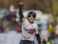 Zoe Backstedt celebrating winning the under-23 cyclo-cross world title