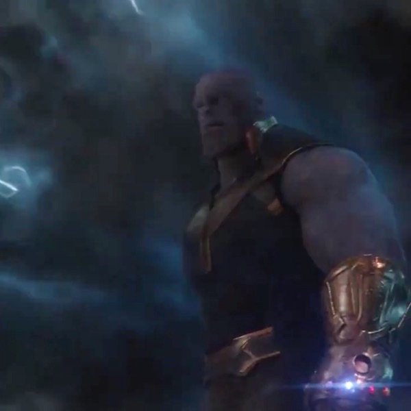 Thanos wearing Infinity Gauntlet