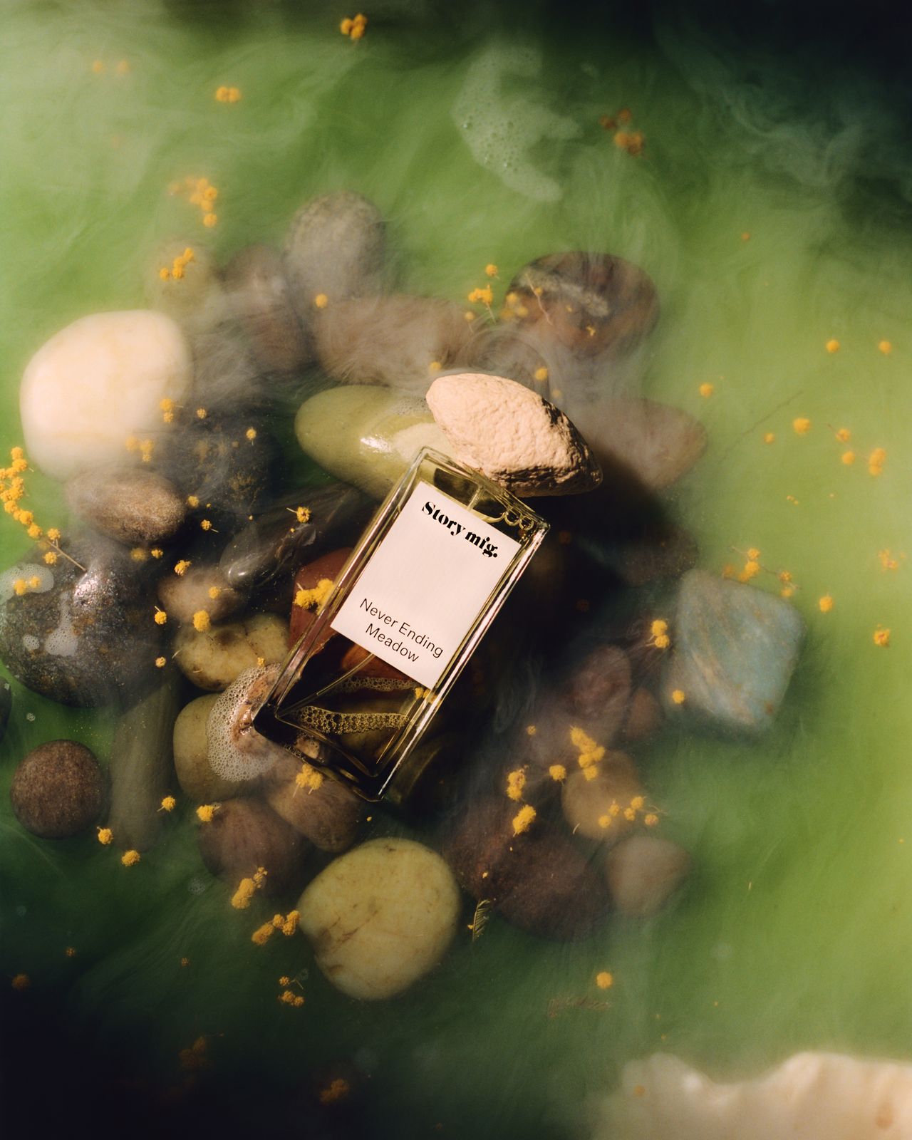 Story MFG perfumes smell like rain Wallpaper