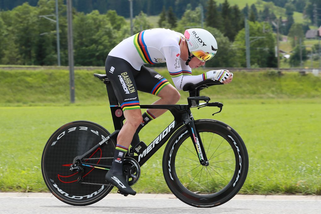 Rohan Dennis (Bahrain Merida) en route to winning the stage 1 time trial at Tour de Suisse