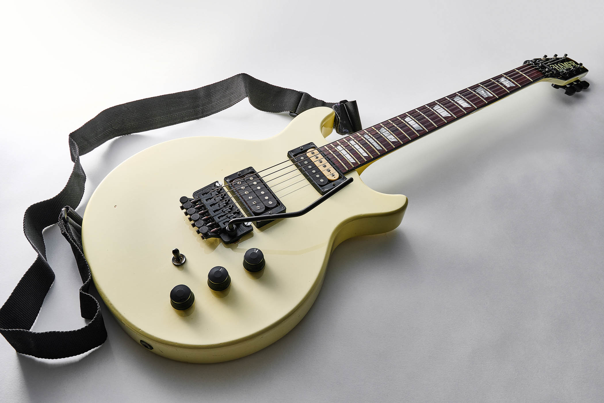 Gary Moore&#039;s 1984 Hamer Custom Gary Moore double-cut