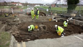 Roman Artefacts under English Road