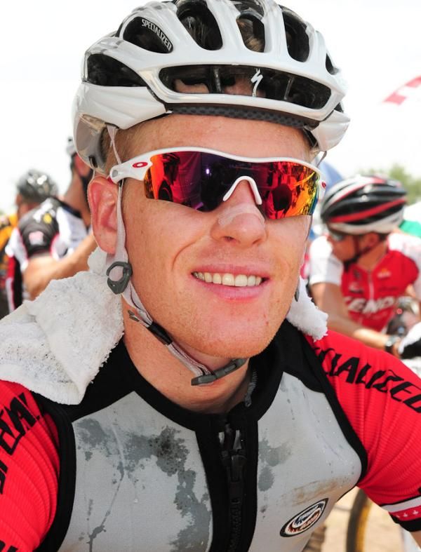 Max Plaxton (Sho-Air/Specialized) with an ice vest on at the start.