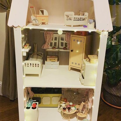 diy dolls house
