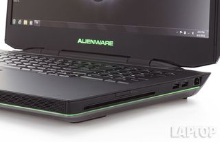 Alienware 17 (2014) Lighting
