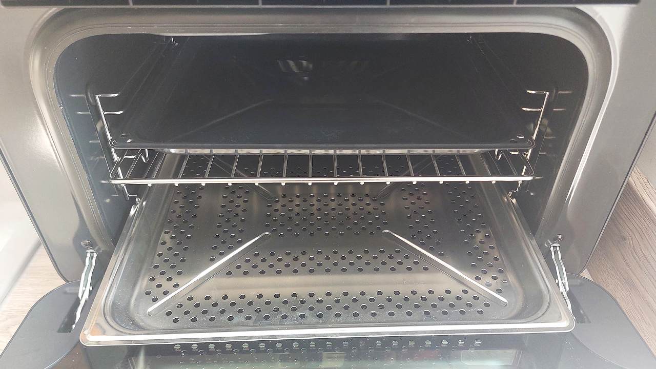 Smeg 10-in-1 Countertop Oven