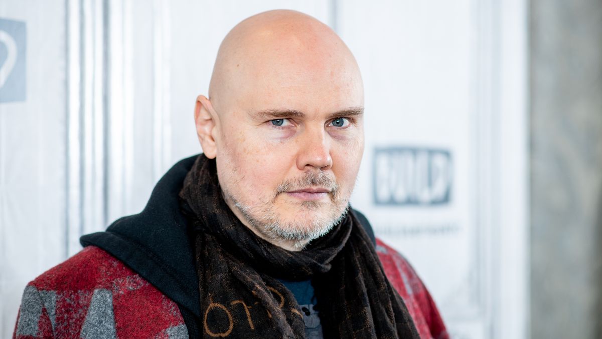 Billy Corgan is Reunited with Stolen 'Gish'-Era Stratocaster.