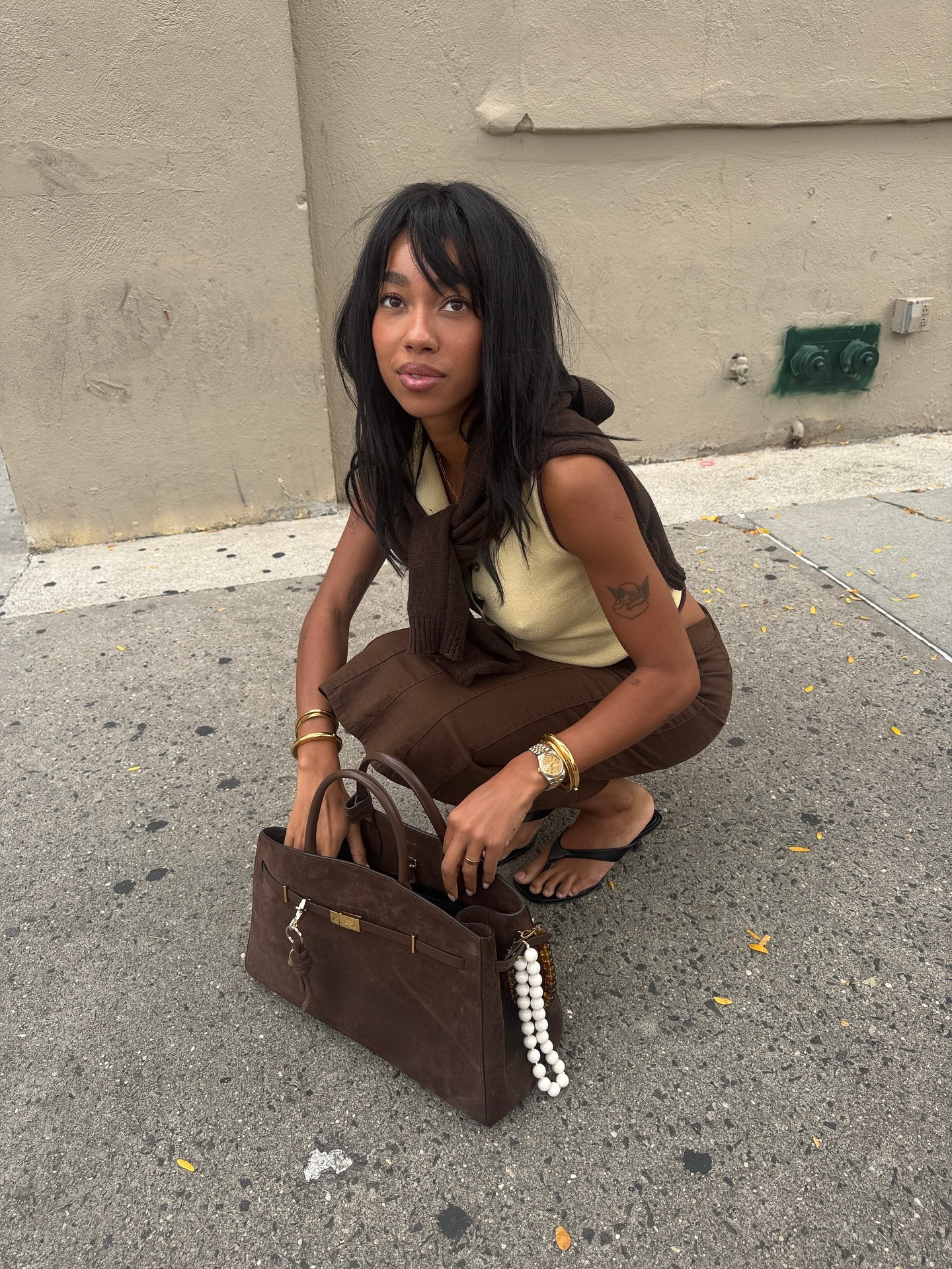 Photo of @amaka.hamelijnck with Bardot bangs