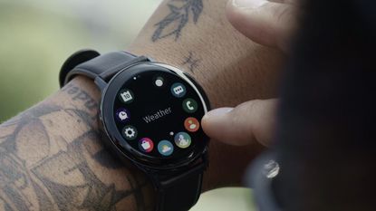 Samsung Galaxy Watch 2 will take from the Apple Watch Series 5 playbook