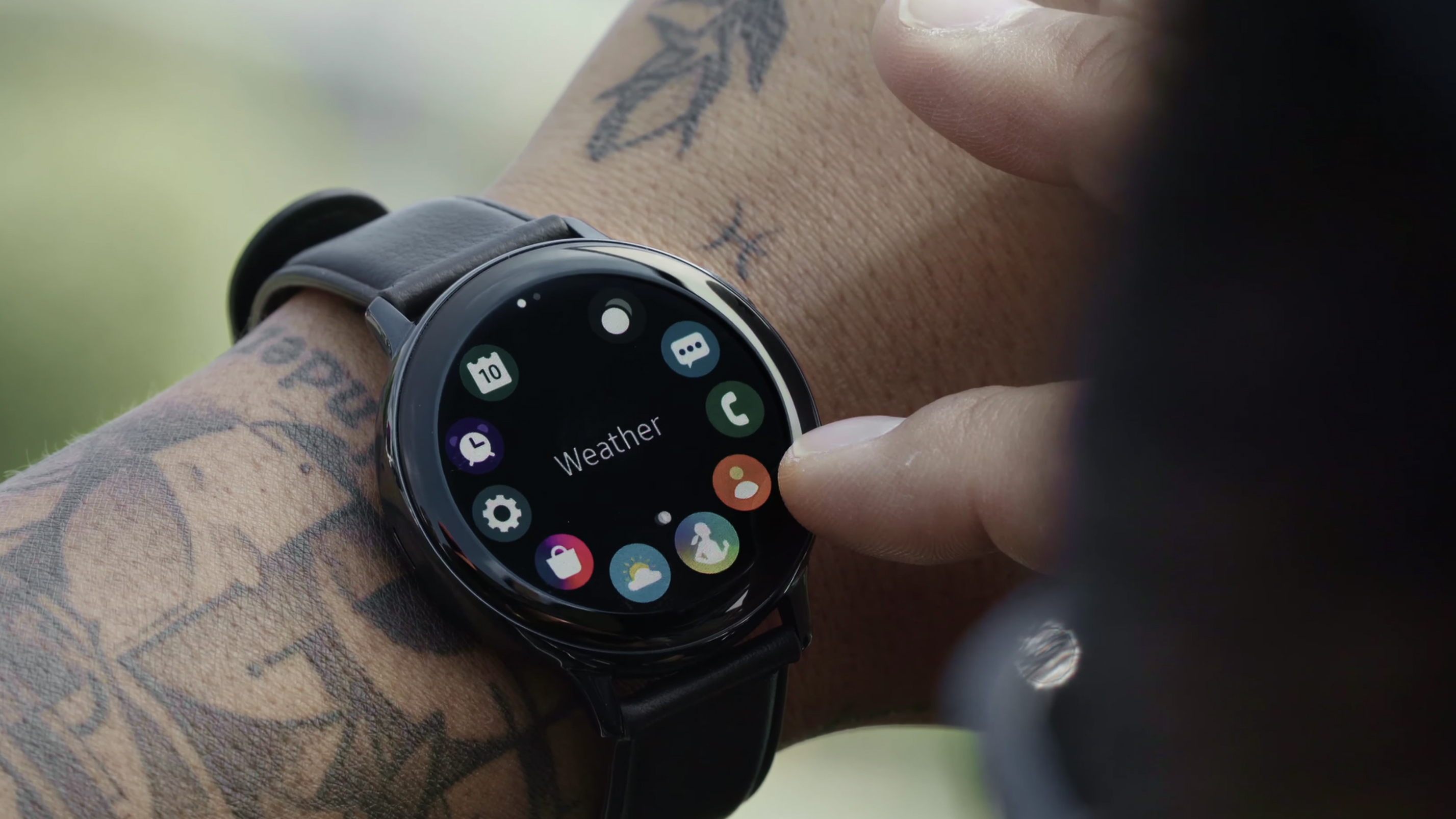 Samsung Galaxy Watch 2 will take from 