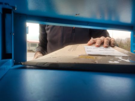 Amazon locker