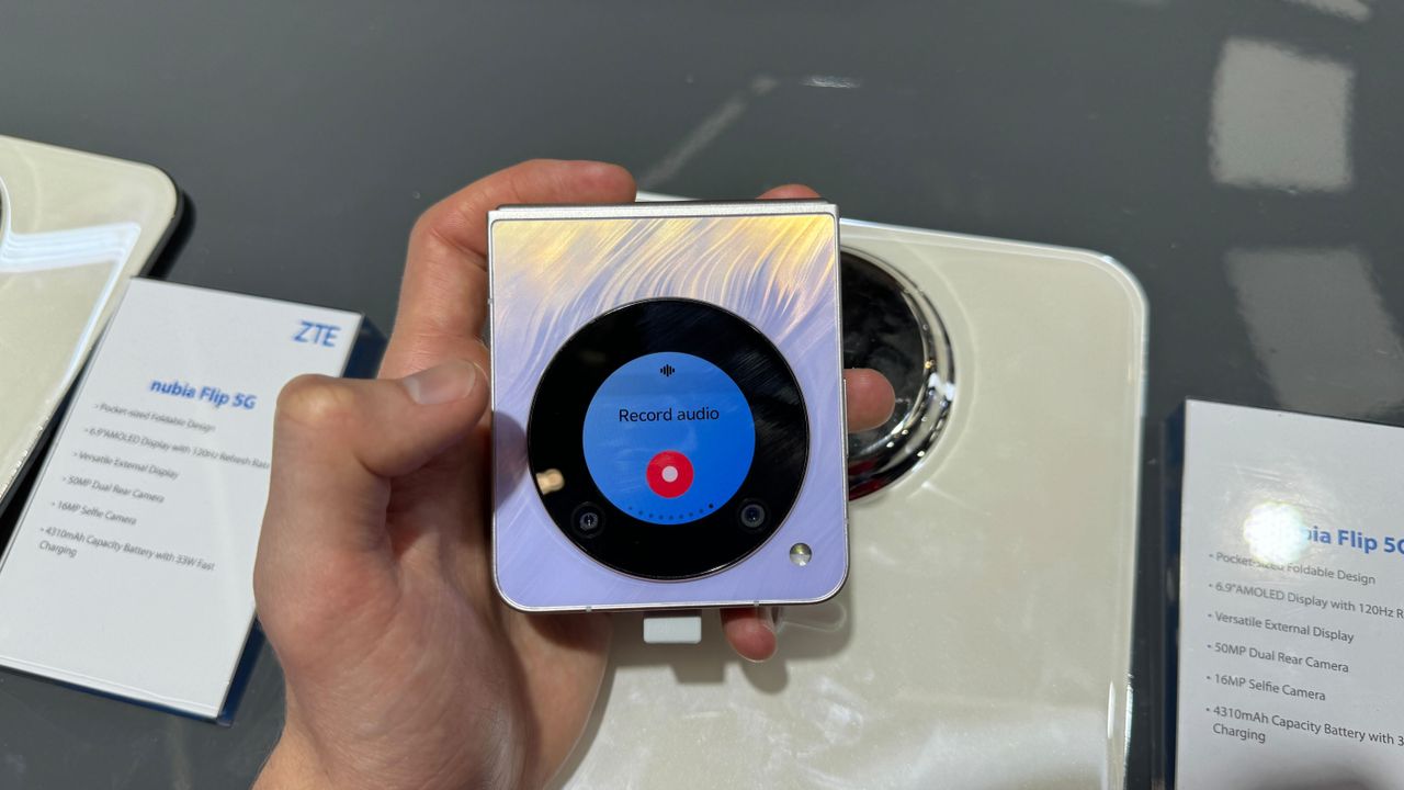Nubia Flip 5G