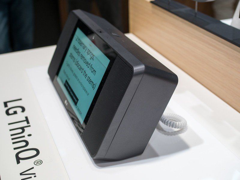 LG WK9 Smart Display