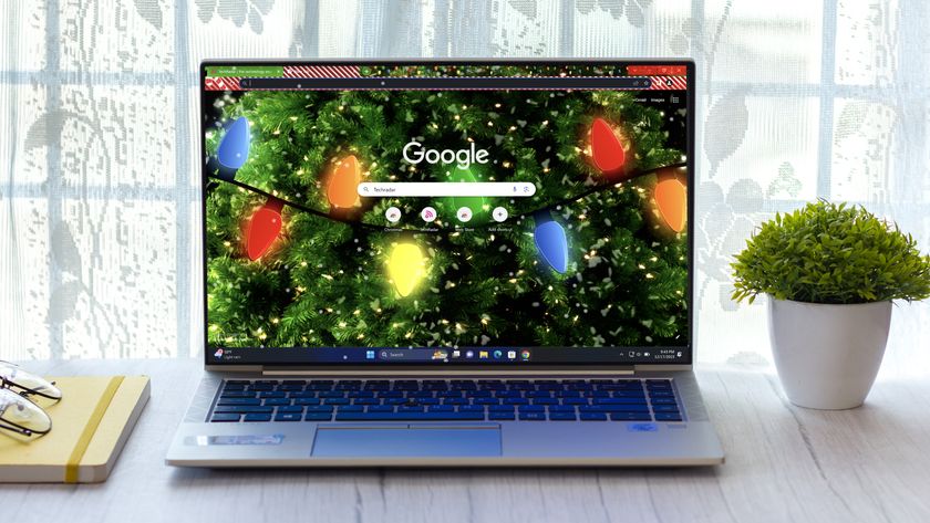 Google Chrome with Christmas theme in Windows 11