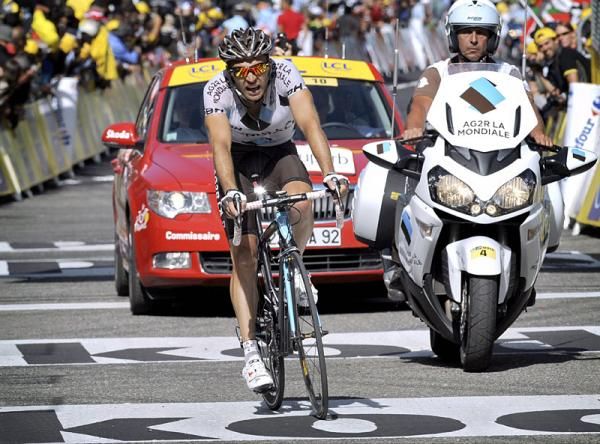 Rinaldo Nocentini (AG2R La Mondiale) finished fourth in stage seven, arriving with enough time to assume the race lead.