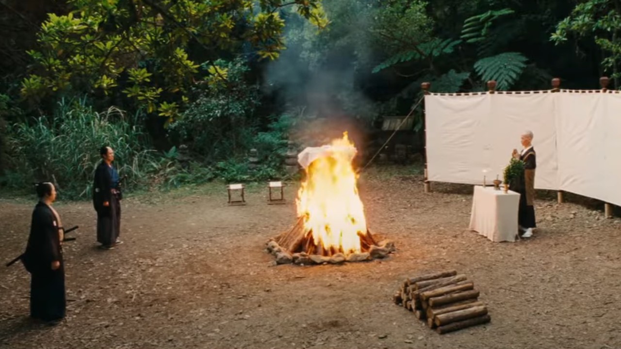 A traditional Japanese funeral in Silence